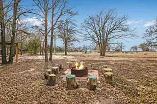 309 Stolle Ln, Flatonia, TX 78941 - Photo 15