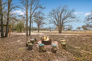 309 Stolle Ln, Flatonia, TX 78941 - Photo 15