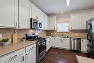 800 Brazos Bend Dr, Cedar Park, TX 78613 - Photo 15