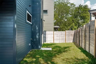 5506 Hudson Street #2, Austin, TX 78721 - Photo 9