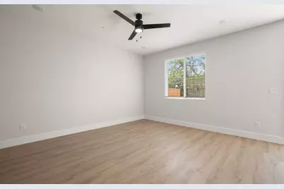 5502 Mobeetie Loop, Bee Cave, TX 78738 - Photo 5