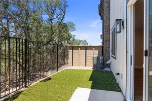5502 Mobeetie Loop, Bee Cave, TX 78738 - Photo 11