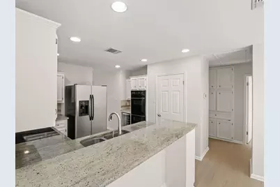 4713 Trail Crest Circle, Austin, TX 78735 - Photo 13