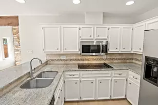 4713 Trail Crest Cir, Austin, TX 78735 - Photo 15