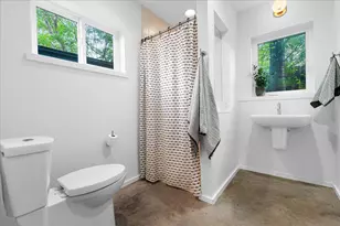 1808 Forest Hill Dr, Austin, TX 78745 - Photo 15