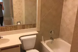 114 E 31st St, Austin, TX 78705 - Photo 3