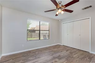 2322 Klattenhoff Dr, Austin, TX 78728 - Photo 13