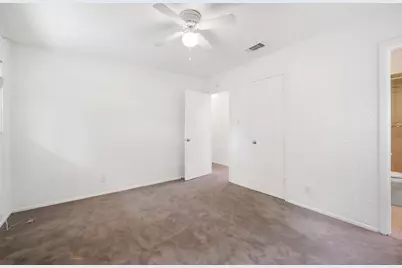 8600 Clarewood Circle, Austin, TX 78758 - Photo 17