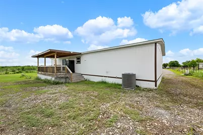 360 Shady Oaks Drive #B, Kyle, TX 78640 - Photo 31