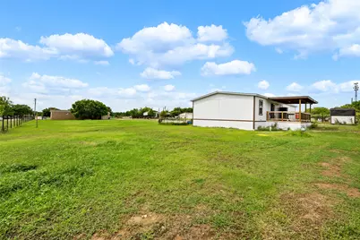 360 Shady Oaks Drive #B, Kyle, TX 78640 - Photo 29