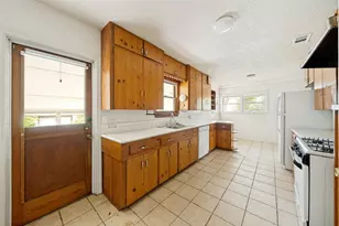 209 Woodward St, Austin, TX 78704 - Photo 11