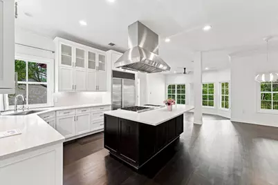 2900 Meandering River Court, Austin, TX 78746 - Photo 9