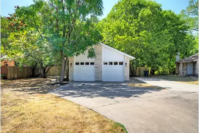 12810 Tomanet Trail, Austin, TX 78727 - Photo 15