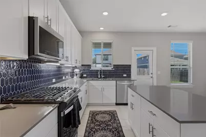 5406 Mars Lane, Austin, TX 78724 - Photo 11