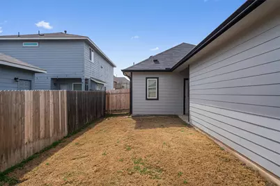 303 Clearlake Drive, Hutto, TX 78634 - Photo 33