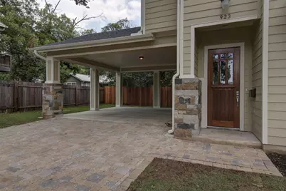 923 E 37th Street, Austin, TX 78705 - Photo 31