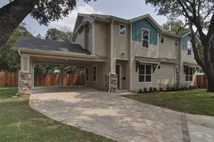 923 E 37th St, Austin, TX 78705 - Photo 1