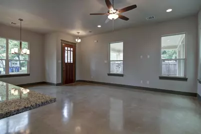 923 E 37th Street, Austin, TX 78705 - Photo 9