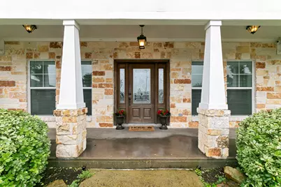 1903 Sarah Cove, Taylor, TX 76574 - Photo 3
