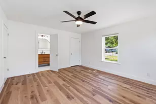 1307 Aspen St, Lockhart, TX 78644 - Photo 9