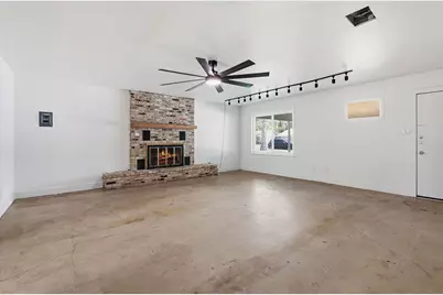 1307 Aspen Street, Lockhart, TX 78644 - Photo 21