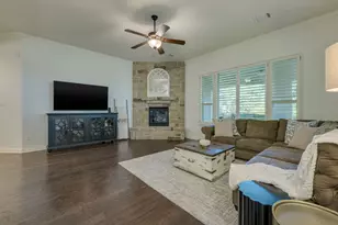 308 Duffy Ln, Austin, TX 78738 - Photo 7