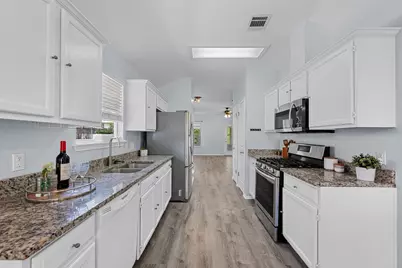17505 Bishopsgate Drive, Pflugerville, TX 78660 - Photo 7