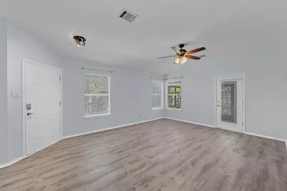 17505 Bishopsgate Drive, Pflugerville, TX 78660 - Photo 3