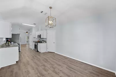 17505 Bishopsgate Drive, Pflugerville, TX 78660 - Photo 9