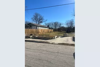 214 E Lachapelle, San Antonio, TX 78204 - Photo 1