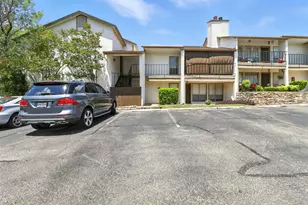 6910 Hart Ln, Austin, TX 78731 - Photo 5