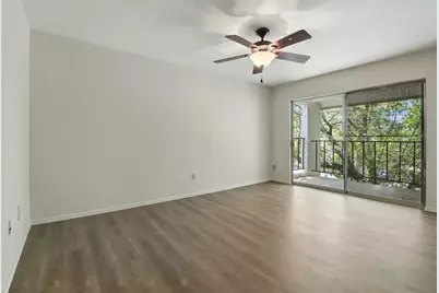6910 Hart Lane #312, Austin, TX 78731 - Photo 9