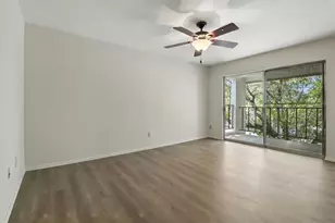 6910 Hart Ln, Austin, TX 78731 - Photo 9