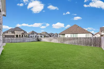 531 Great Lawn Bend, Liberty Hill, TX 78642 - Photo 35