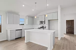 134 Arena Dr, Liberty Hill, TX 78642 - Photo 3