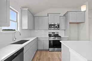 134 Arena Dr, Liberty Hill, TX 78642 - Photo 13