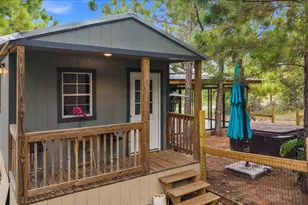 259 Pinehill Dr, Bastrop, TX 78602 - Photo 9