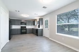 1601 Lantana Dr, Round Rock, TX 78664 - Photo 13