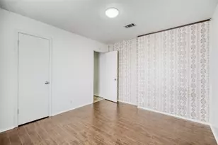 6601 Skycrest Dr, Austin, TX 78745 - Photo 17