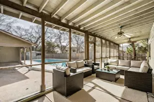 6601 Skycrest Dr, Austin, TX 78745 - Photo 5