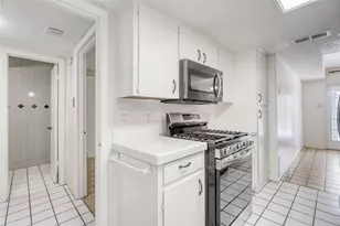 6601 Skycrest Dr, Austin, TX 78745 - Photo 9