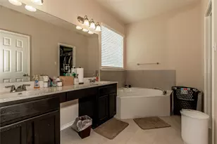 318 Hyltin St, Hutto, TX 78634 - Photo 15