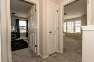318 Hyltin St, Hutto, TX 78634 - Photo 25