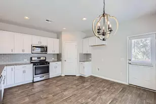 324 Sandhill Piper St, Leander, TX 78641 - Photo 15