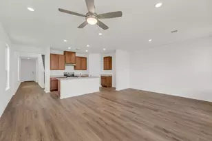 201 Lucky Texan Rd, Jarrell, TX 76537 - Photo 5