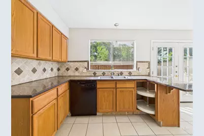 9520 Quail Village Lane, Austin, TX 78758 - Photo 9