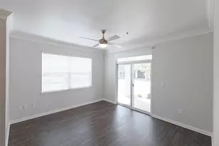 12215 Hunters Chase Dr, Austin, TX 78729 - Photo 5