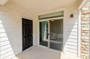 12215 Hunters Chase Dr, Austin, TX 78729 - Photo 15