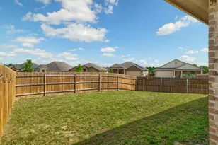 1704 T H Johnson Dr, Taylor, TX 76574 - Photo 27