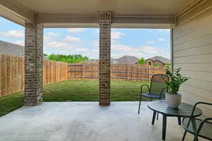 1704 T H Johnson Dr, Taylor, TX 76574 - Photo 25
